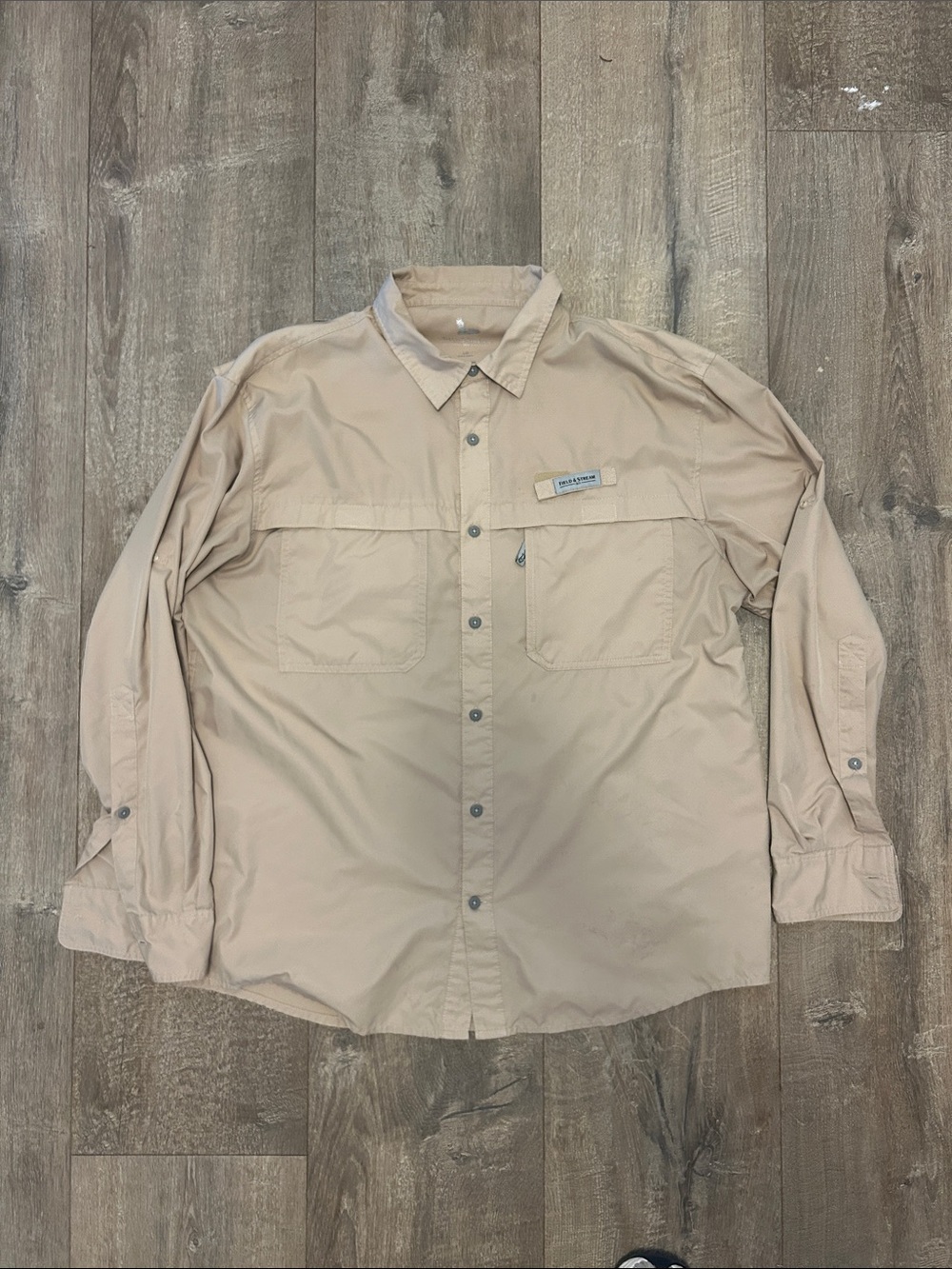 Field & Stream Men's Light Tan Long-Sleeve Button-Down Shirt